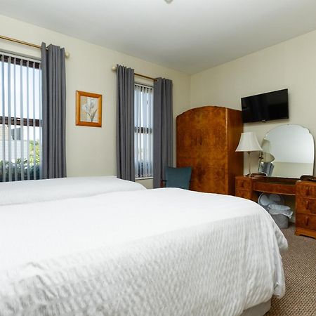 The Derg Arms B&B Castlederg Eksteriør bilde